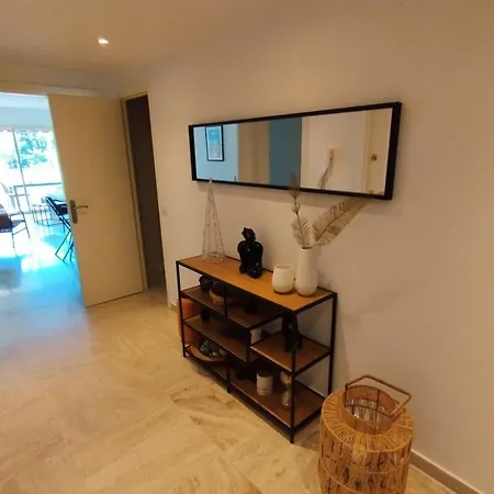 We ! Exceptional 4 Center Swimming Pool Apartment *